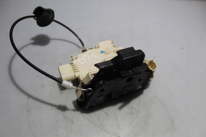 фото №4, Замок лівий перед двері audi a4 b7