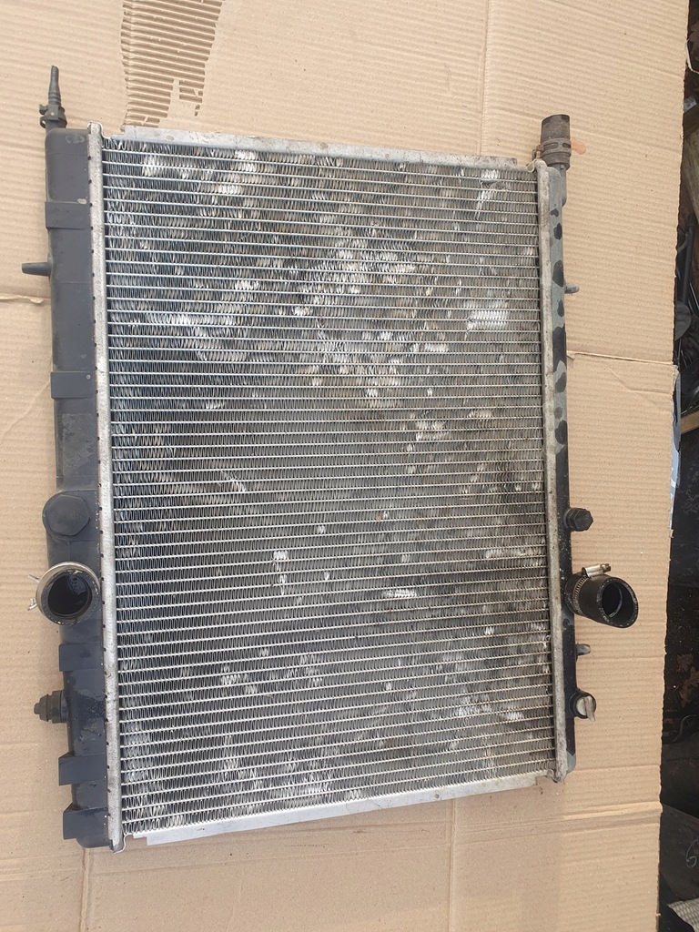 фото №10, Жабо пластиковый перед peugeot partner 03r. 2.0 hdi 90km