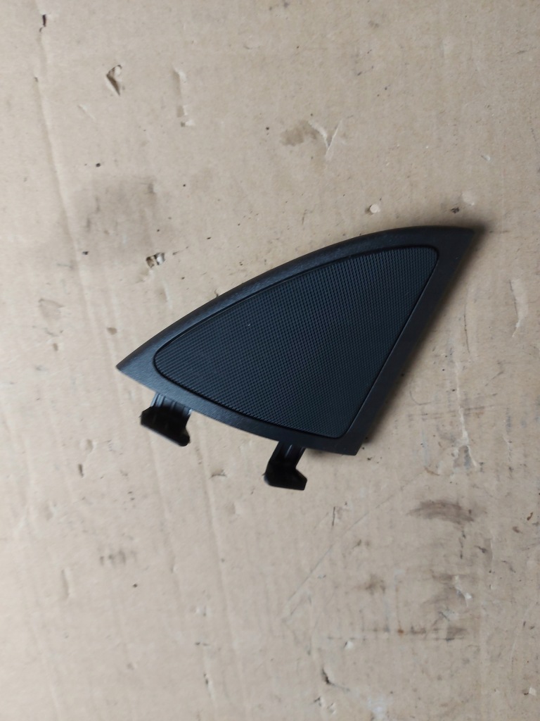 фото №1, Защита заглушка динамик треугольник с дверь правый mercedes s w222 оригинальный номер eu