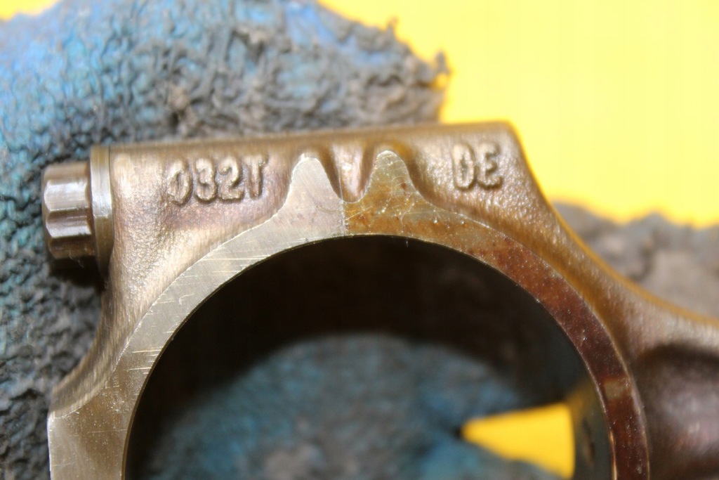 фото №8, Поршень шатун golf v ibiza iv 1.4 b 032t