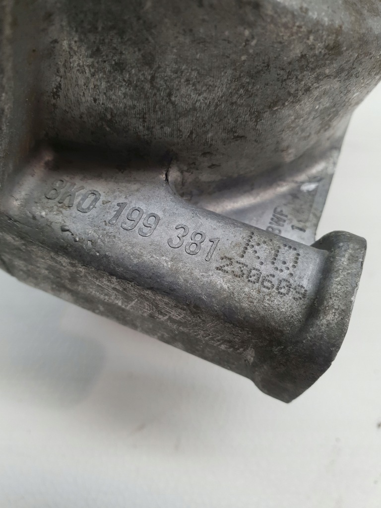 фото №6, Audi a4 b8 8k підвіска кронштейн подушка двигуна з датчиком 8k0199381kq