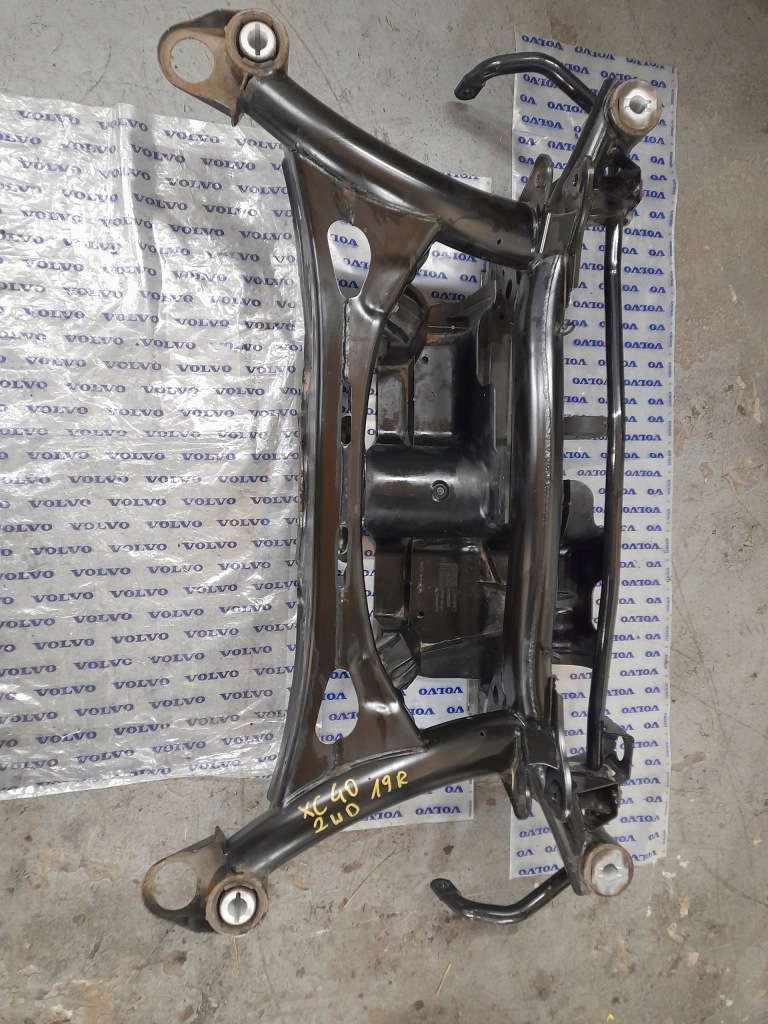 фото №1, Подрамник подрамник задняя 2wd volvo xc40 2019r w-wa