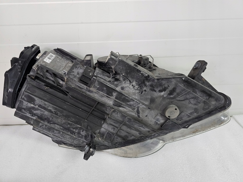 фото №13, Лампа передня ліва volkswagen passat b6 - ксенон