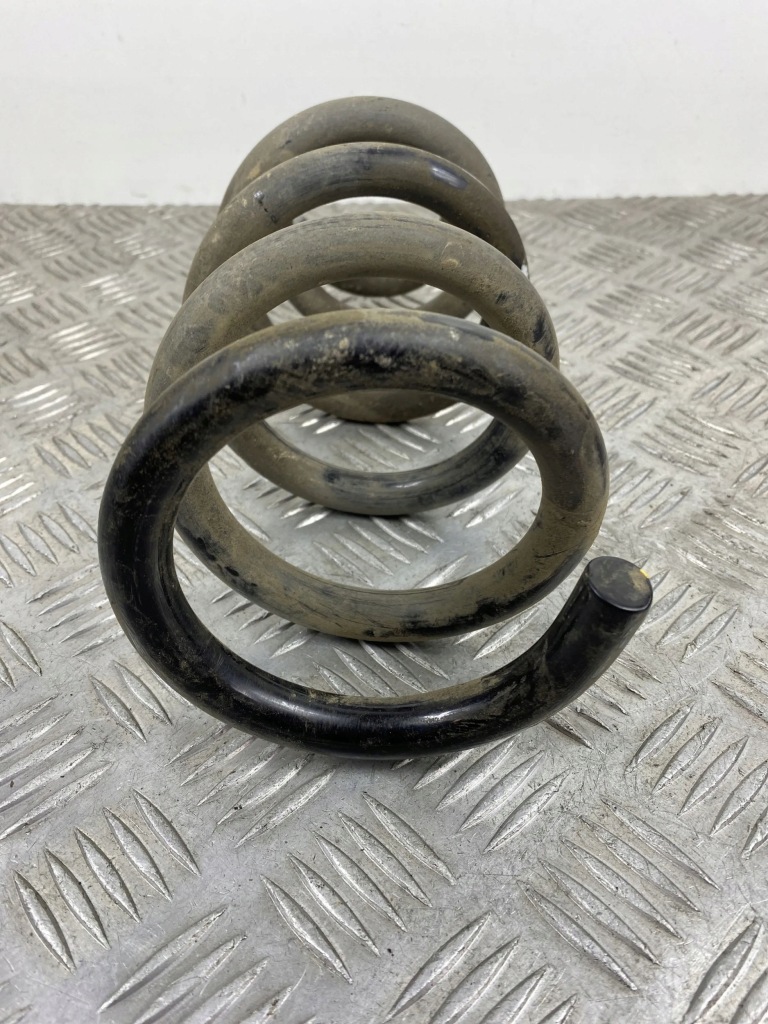 фото №2, 2019 ssangyong rexton пружина задняя