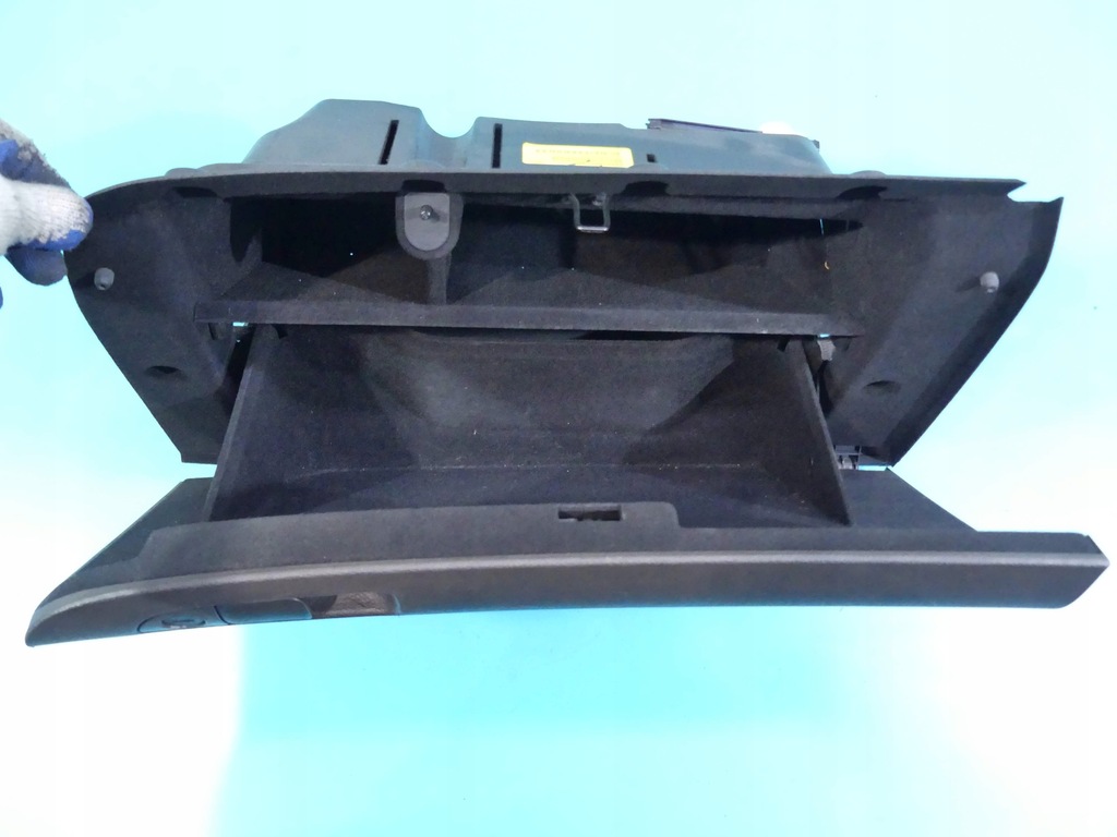 фото №10, Бардачок пассажира lancia thema ii 11-14 europa