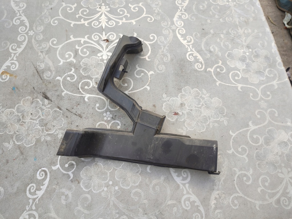 фото №1, Воздуховод впуск воздуха mercedes w204 a2048322025