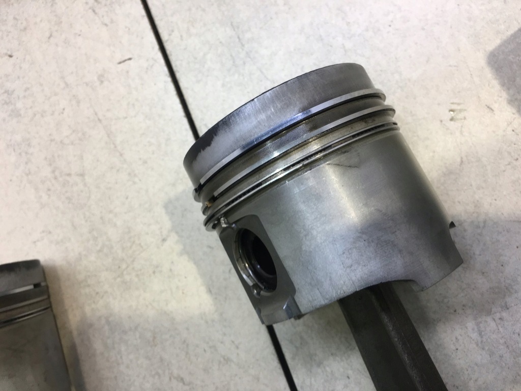 фото №5, Поршень шатун peugeot partner 1.9 d