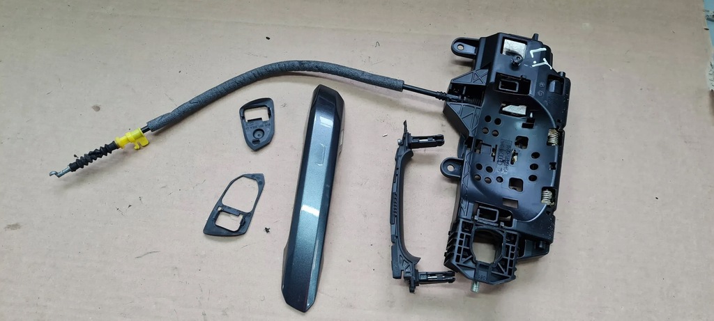 фото №1, S5 8w lift a5 ручка дверь левый задняя pod kessy lz7s sportback a4 b9 8w s4