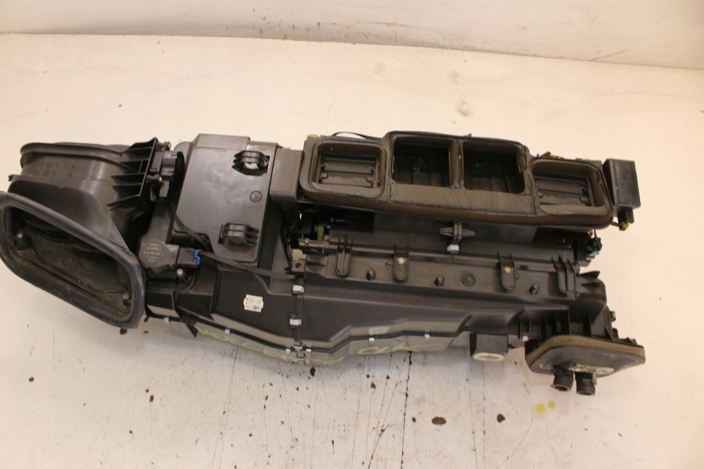 Обігрівач корпус mercedes clk w209 рестайлінг  європа в Україні