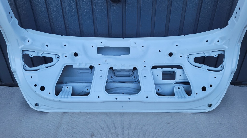 фото №11, Крышка багажника багажника задняя задняя kia ceed iii hb 18-