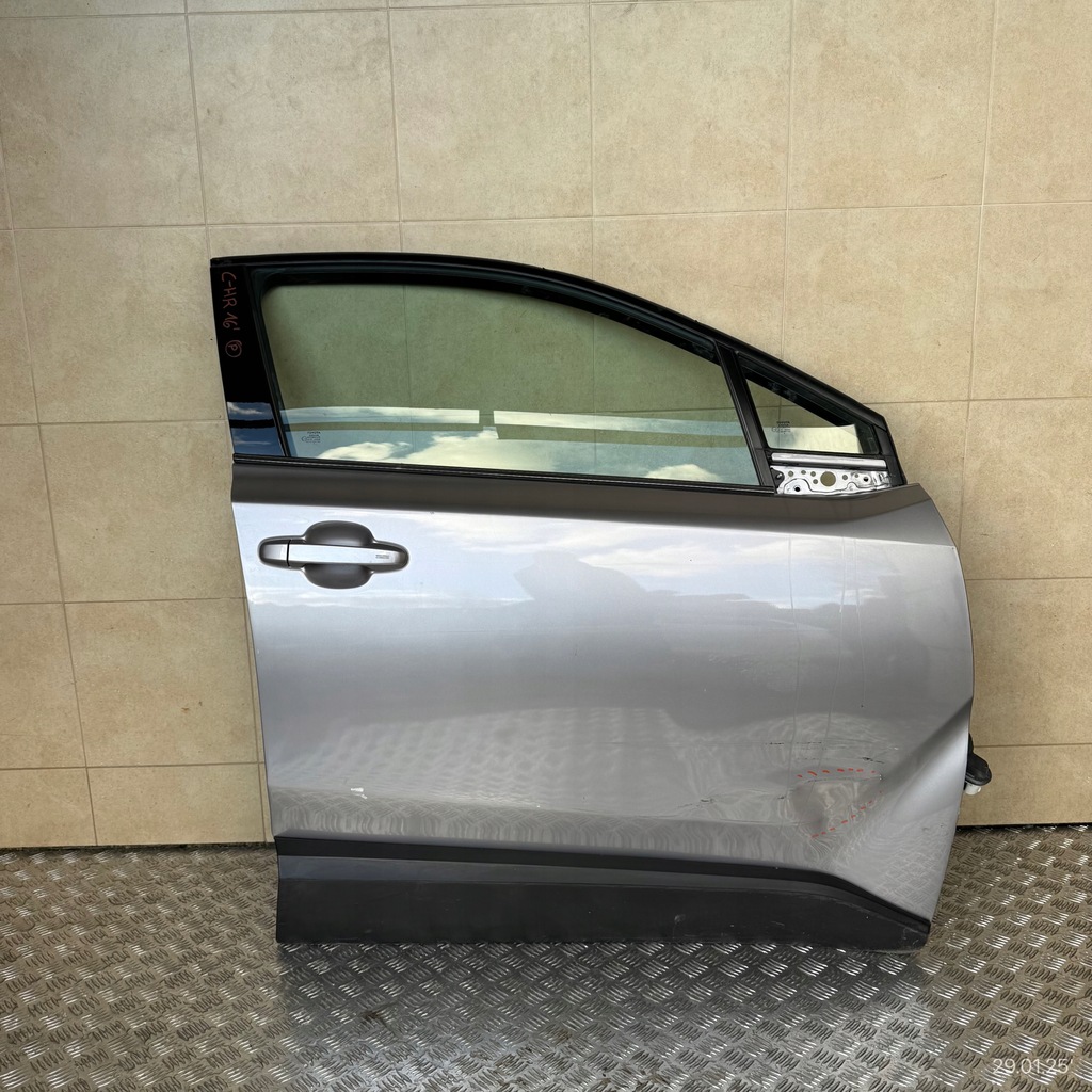 фото №1, Дверь полный передние правое toyota c-hr chr 2016 rok