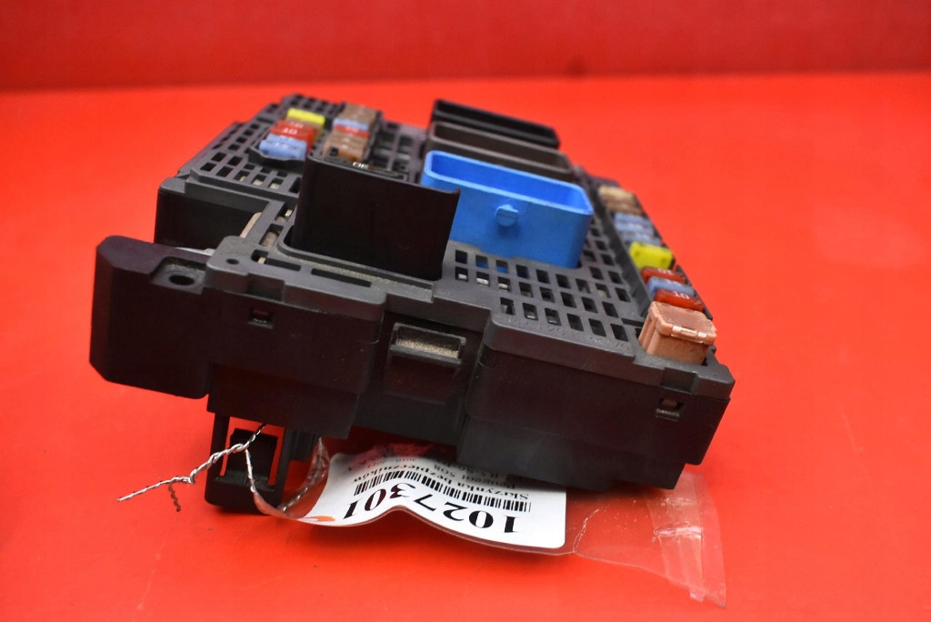 Коробка предохранителей bsm 9807428280 peugeot 508 1 1 1.6 thp 156 km 10-14 в Украине