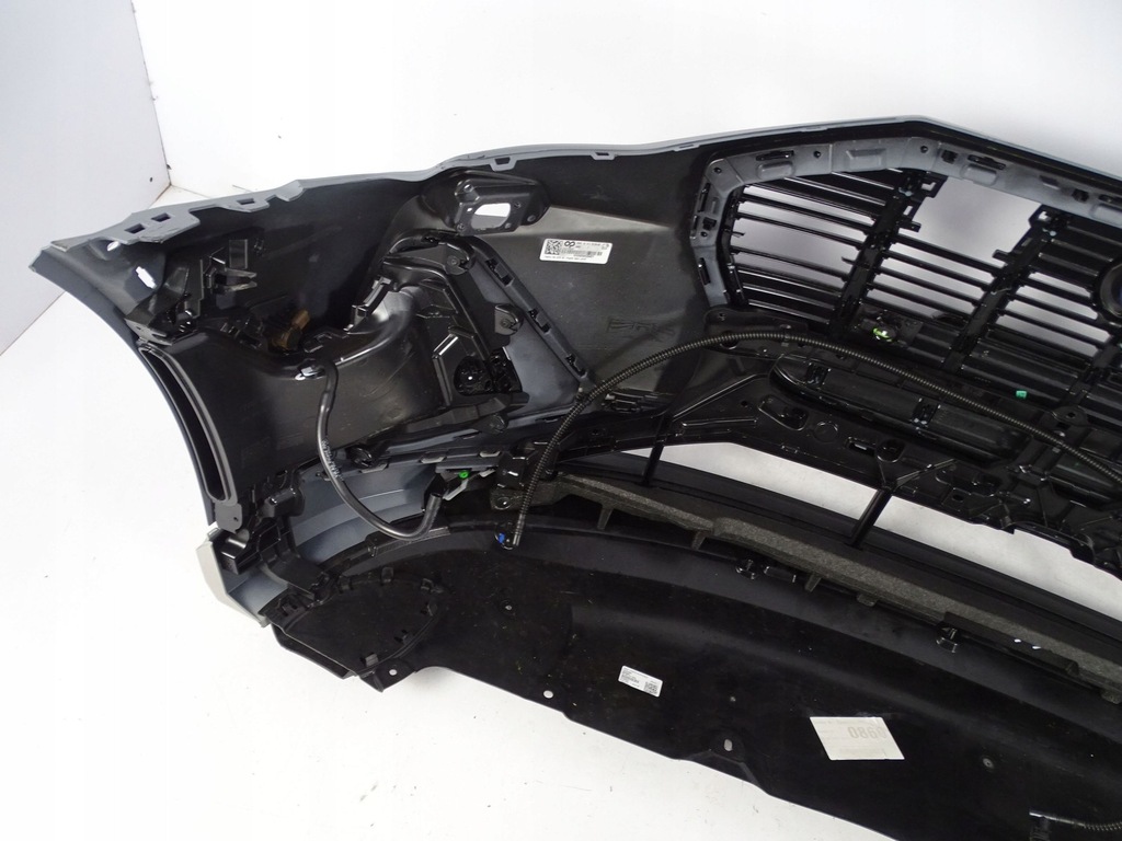 фото №8, Бампер перед передний audi q8 e-tron 4ke s-line s