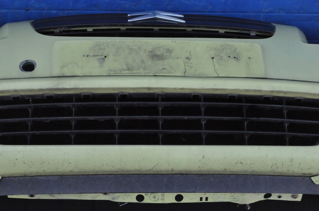 фото №13, Citroen c2 бампер перед передний