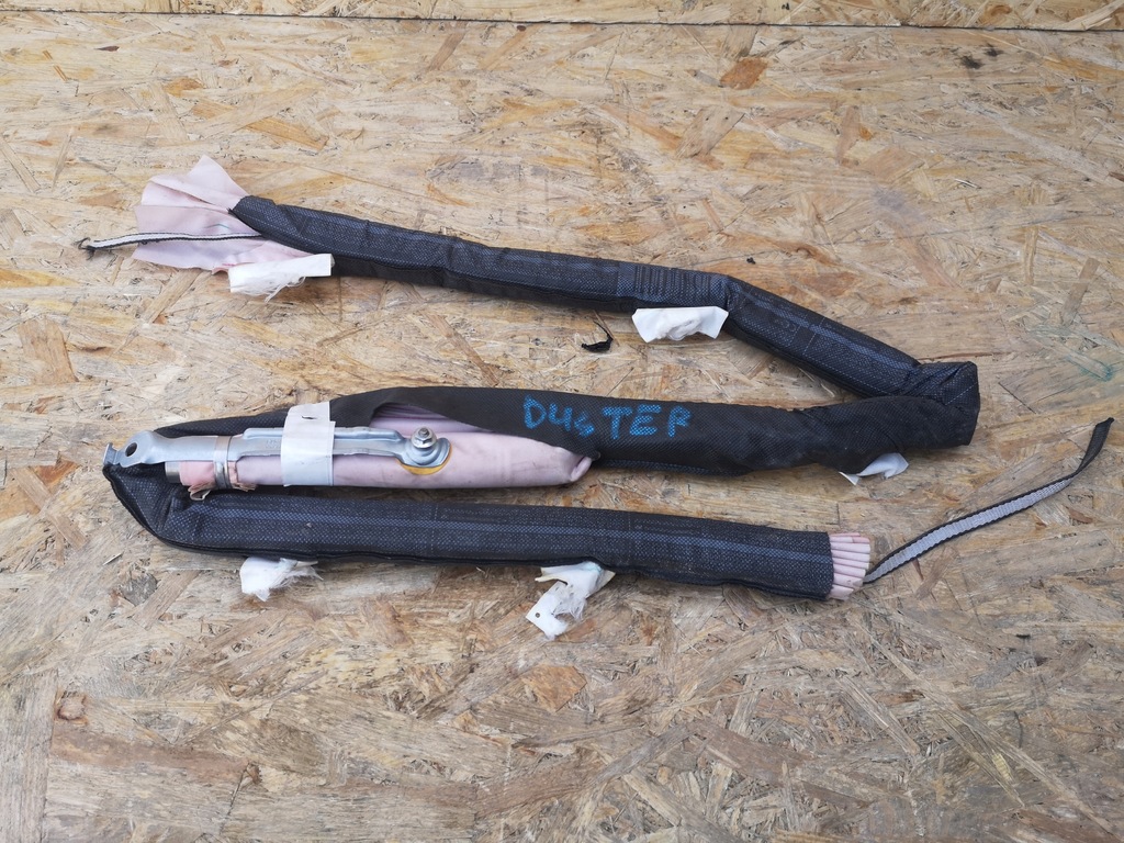 фото №1, Dacia duster ii шторка безопасности правая 34244954a