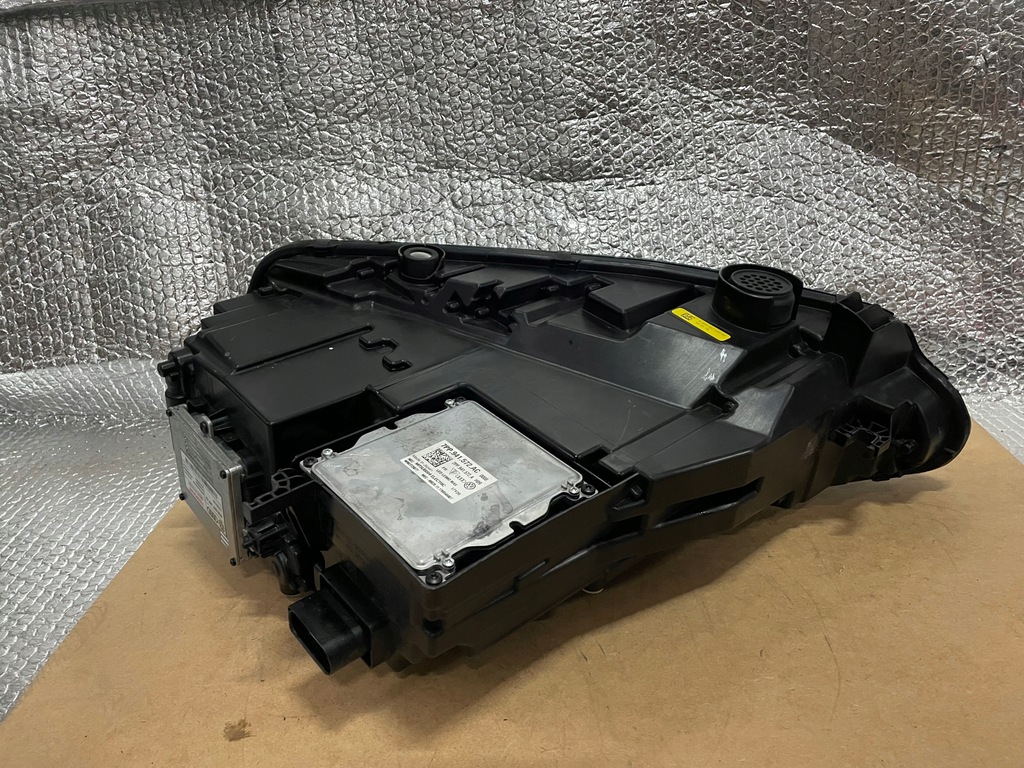 фото №10, Audi r8 4s лампа правая full led правый 4s0941034