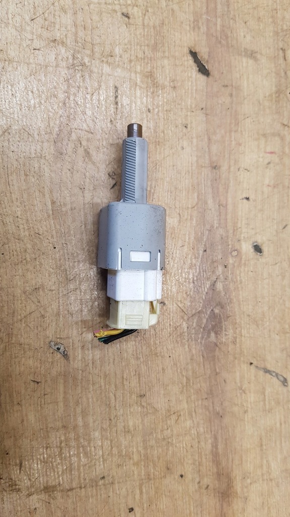 фото №1, Датчик стоп педали тормоза toyota yaris ii