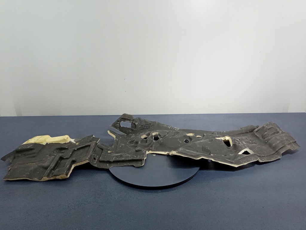 фото №1, Bmw 7 g11 g12 шумоизоляция задняя левая 7343475