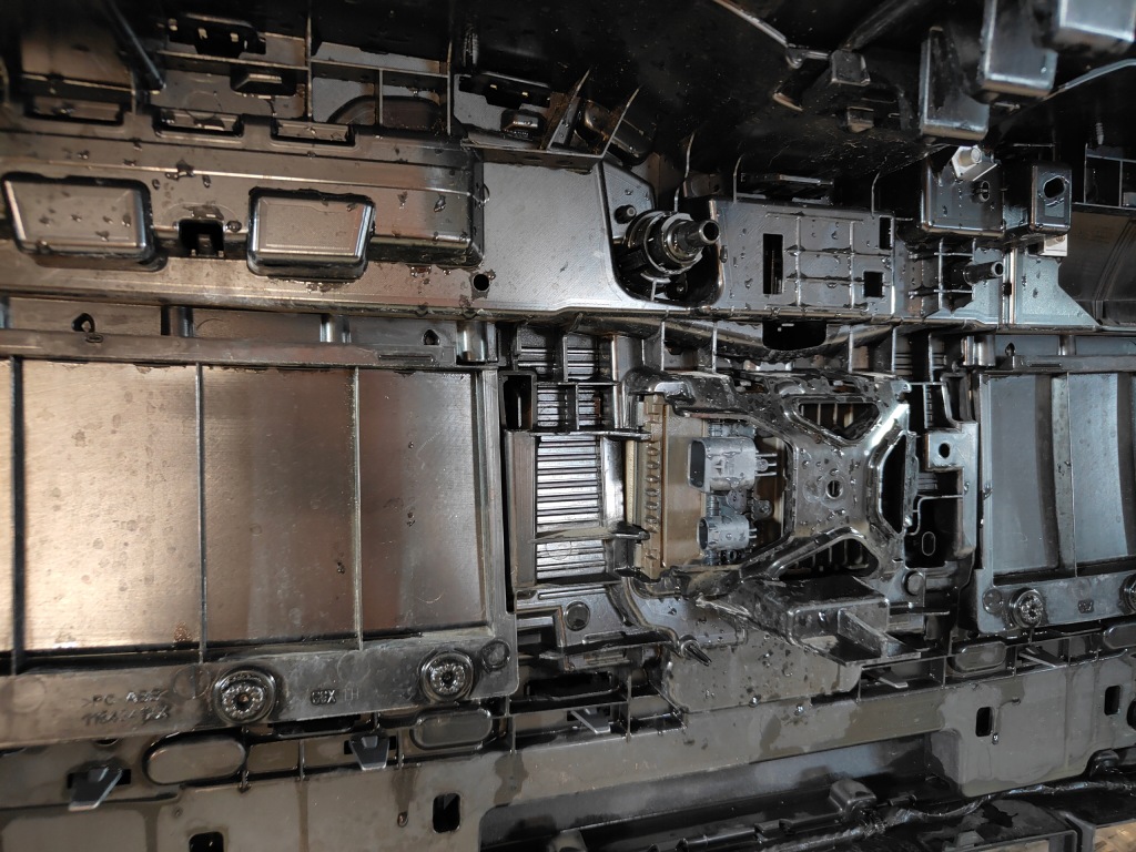 Капот бампер ремінь перед радіатор фари led крила bmw g60 g61 i5 c4a в Україні