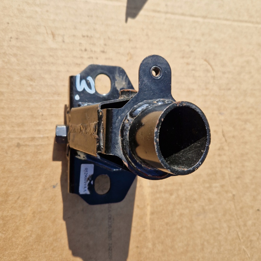 фото №5, Dodge viper srt10 кронштейн кронштейн підголівник підсилення mopar 05290049aa