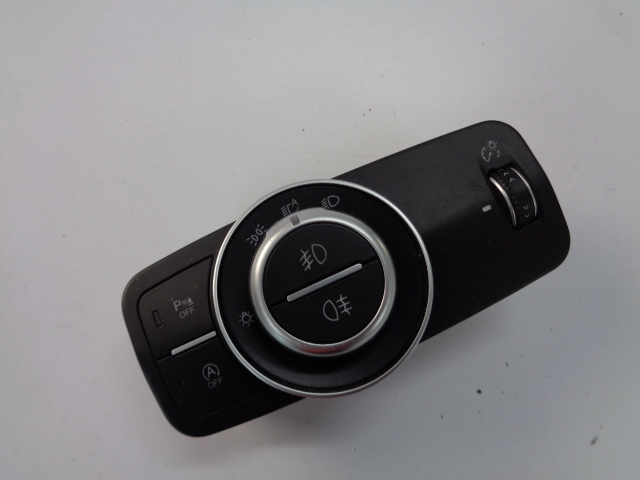 фото №1, Панель світла alfa romeo stelvio 2016-