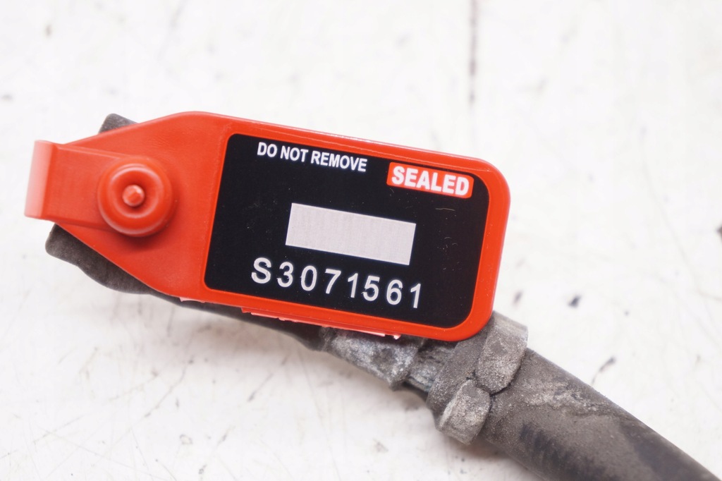 фото №5, Volvo s80 ii v70 iii шланг аккумулятор клемма минусовая 31327698