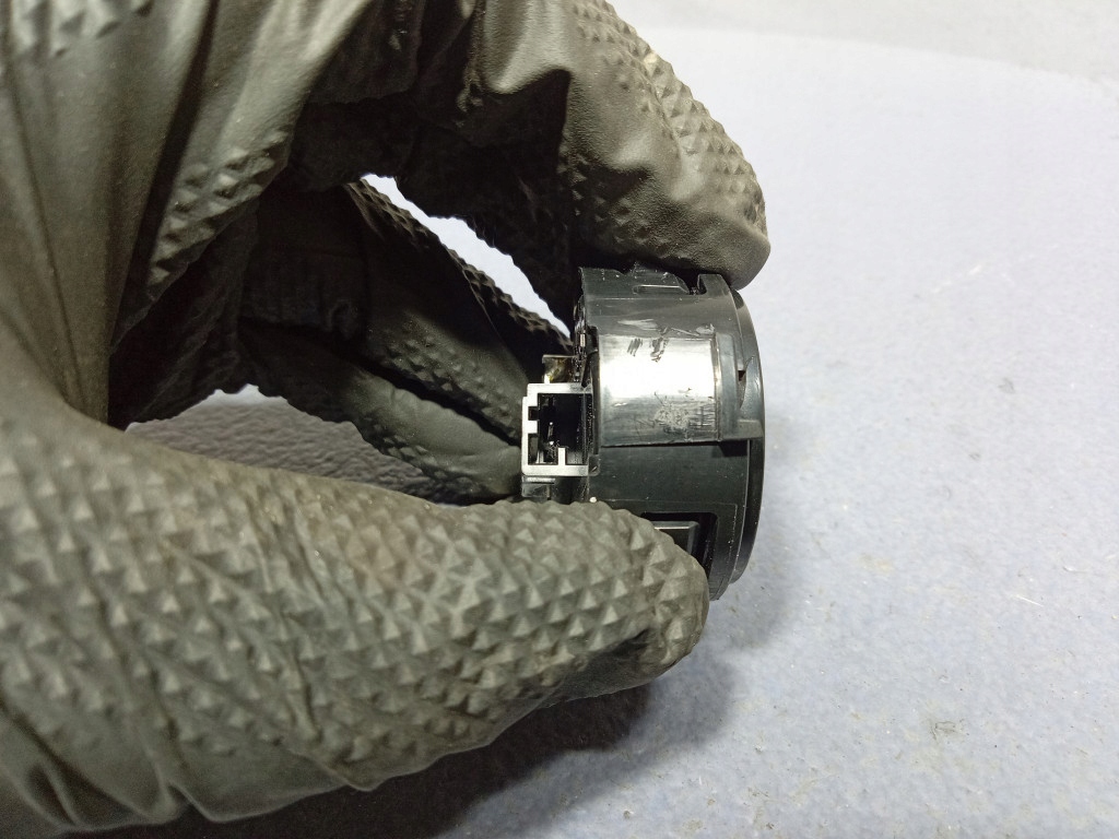 фото №7, Mercedes gls x167 динамик панели приборной панели консоли a1678200001