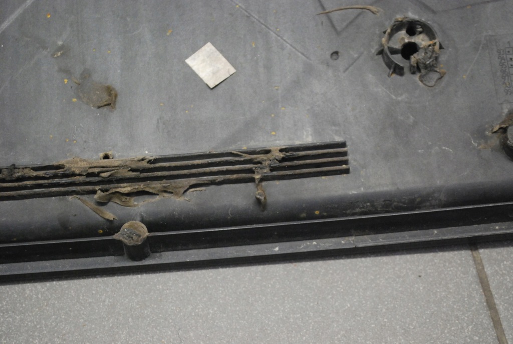 фото №16, Накладка номерного знака регистрационный a8 d2 4d0853465b