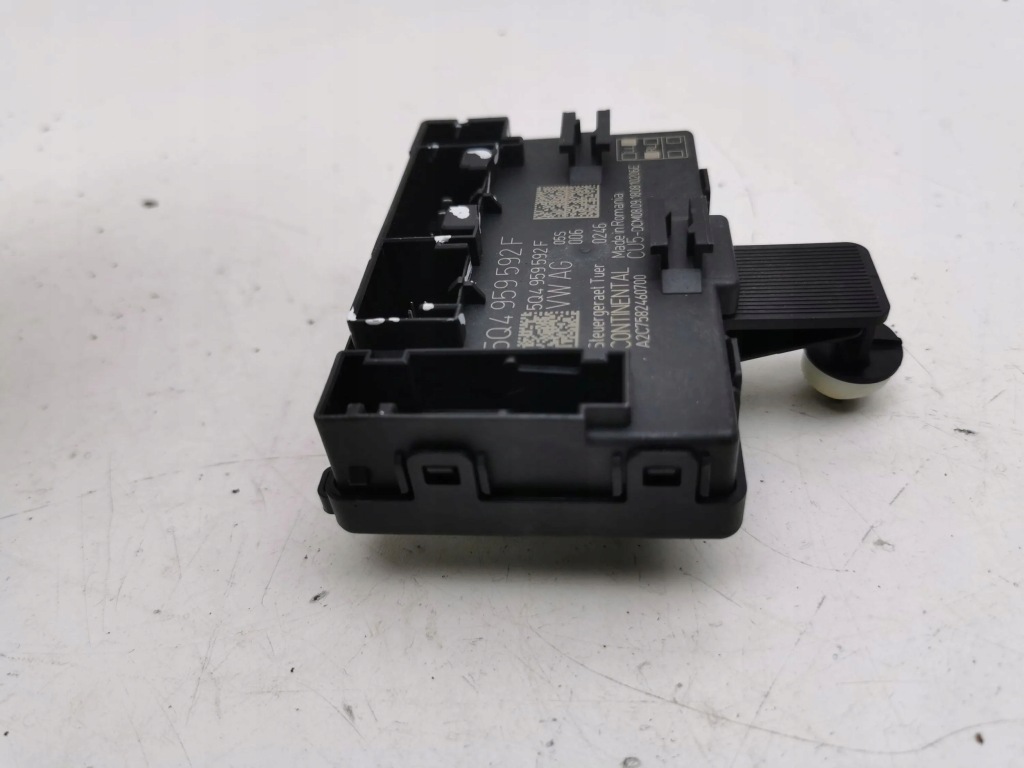 фото №6, Volkswagen t-roc 2018 перед сторона левая блок управления / модуль дверь