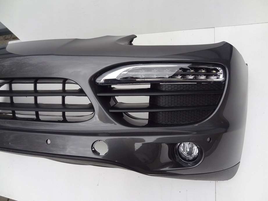 Kompletny бампер перед 7p5807061 porsche cayenne 2010-2014 Недорого