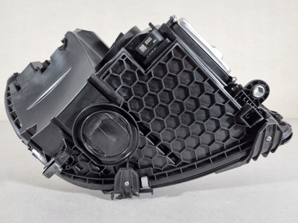 фото №11, Mercedes c-klasa w206 full led лампа левая правая eu