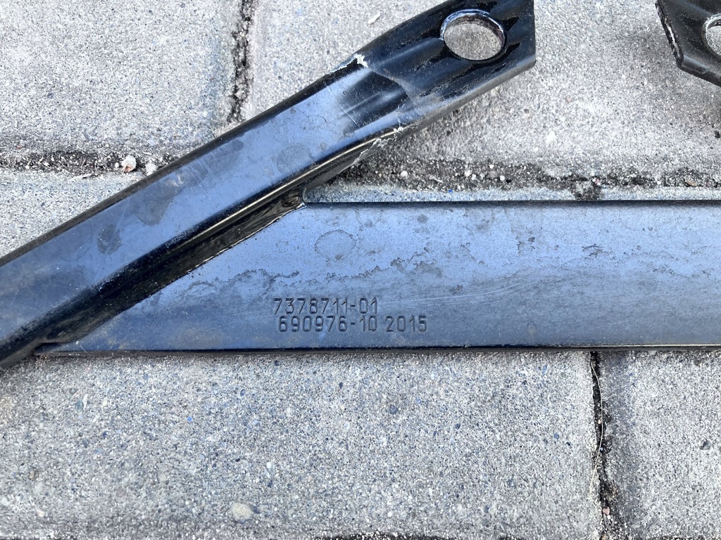 фото №1, Распорка кронштейн bmw 2 f22 2.0 d 7378711