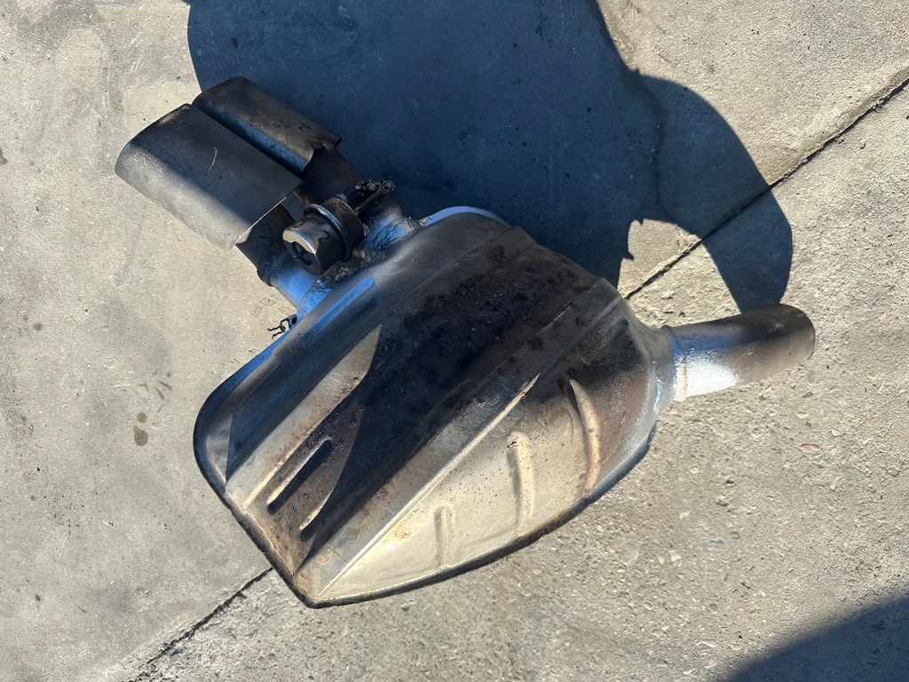 фото №5, Гасник кінцевий лівий кришка багажника справна porsche panamera 970 turbo