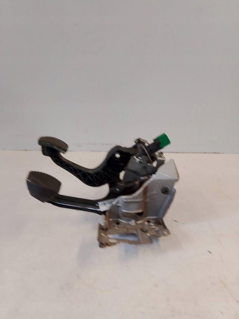 фото №4, Citroen c4 ii b7 педаль зчеплення гальма