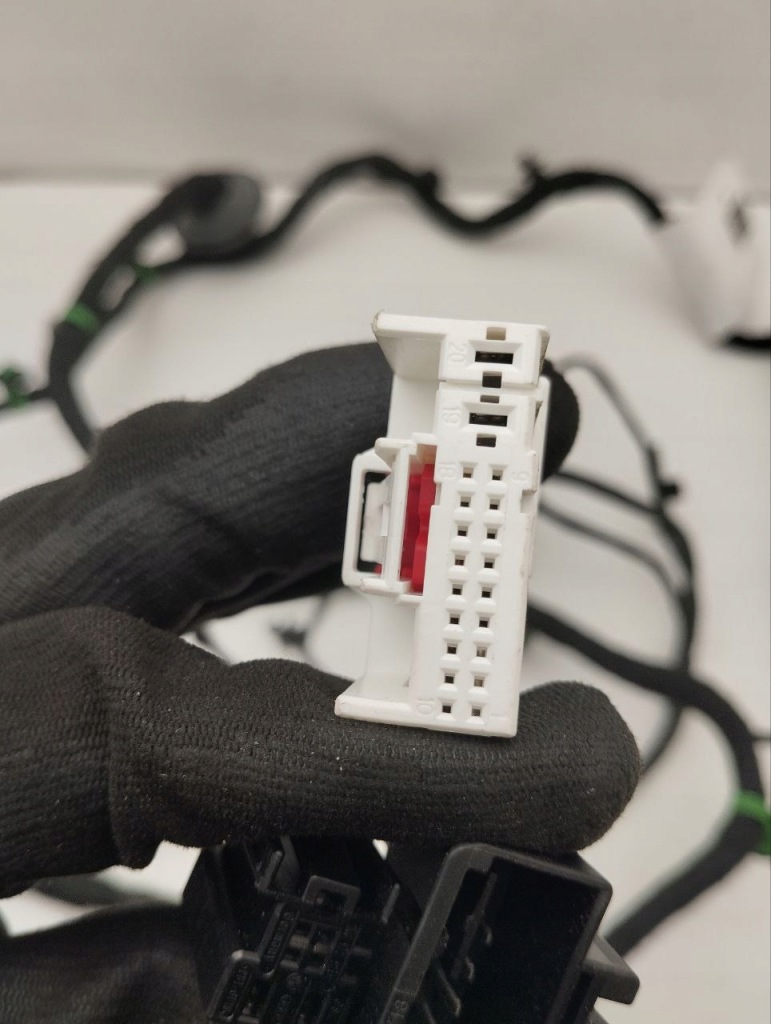 фото №7, Кабели салона porsche panamera 2018 дверь 971971122b