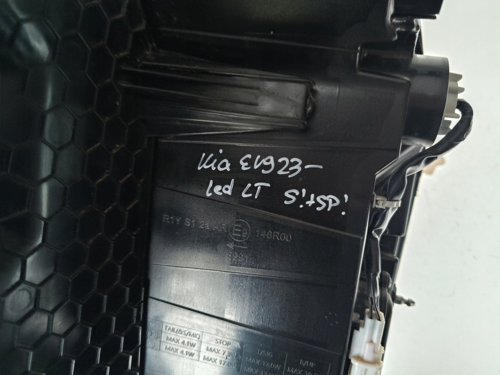 фото №9, Лампа ліва задня kia ev9 23- led