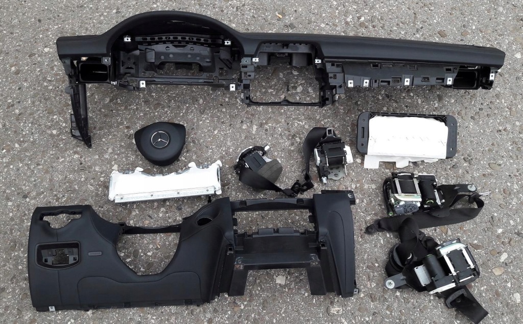 фото №1, Mercedes cls w218 приборная панель приборная панель кожа подушки безопасности