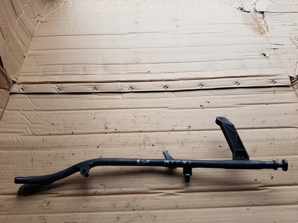 фото №1, Щуп щуп оливи 7793310 m57n2 bmw e60 2006 bmw