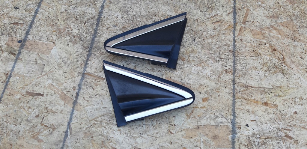 фото №1, Трикутник заглушка honda odyssey 2005 - 2010