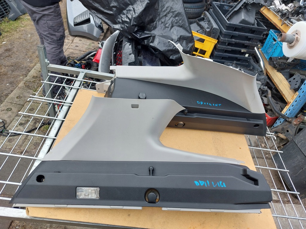 фото №1, Пластик стойка заднего кронштейн шторка dacia duster ii lift