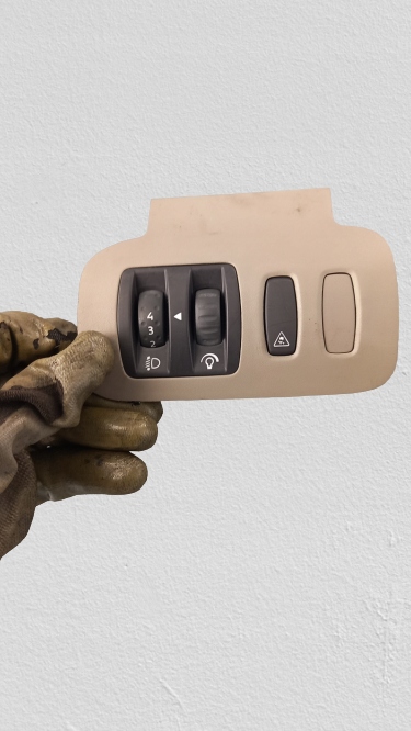 фото №1, Переключатель света renault scenic 2.0b 03r