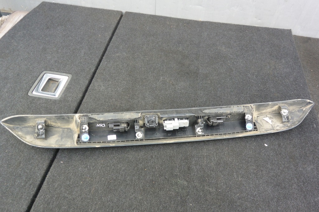 фото №9, Накладка кришки багажника камера kpl оригінал dacia renault duster ii