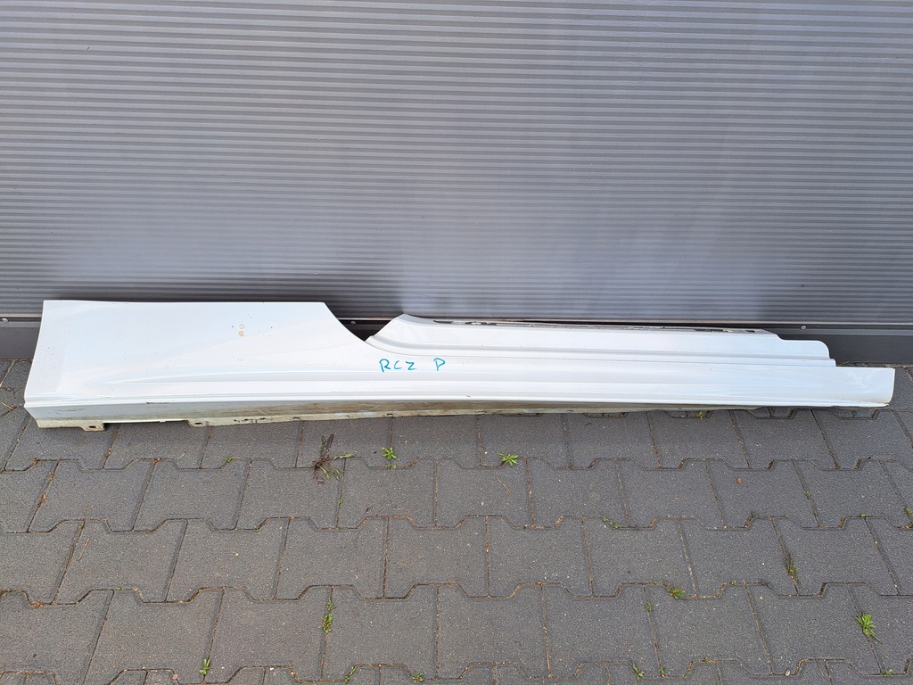 фото №1, Peugeot rcz молдинг поріг поріг накладка поріг права ym23000277