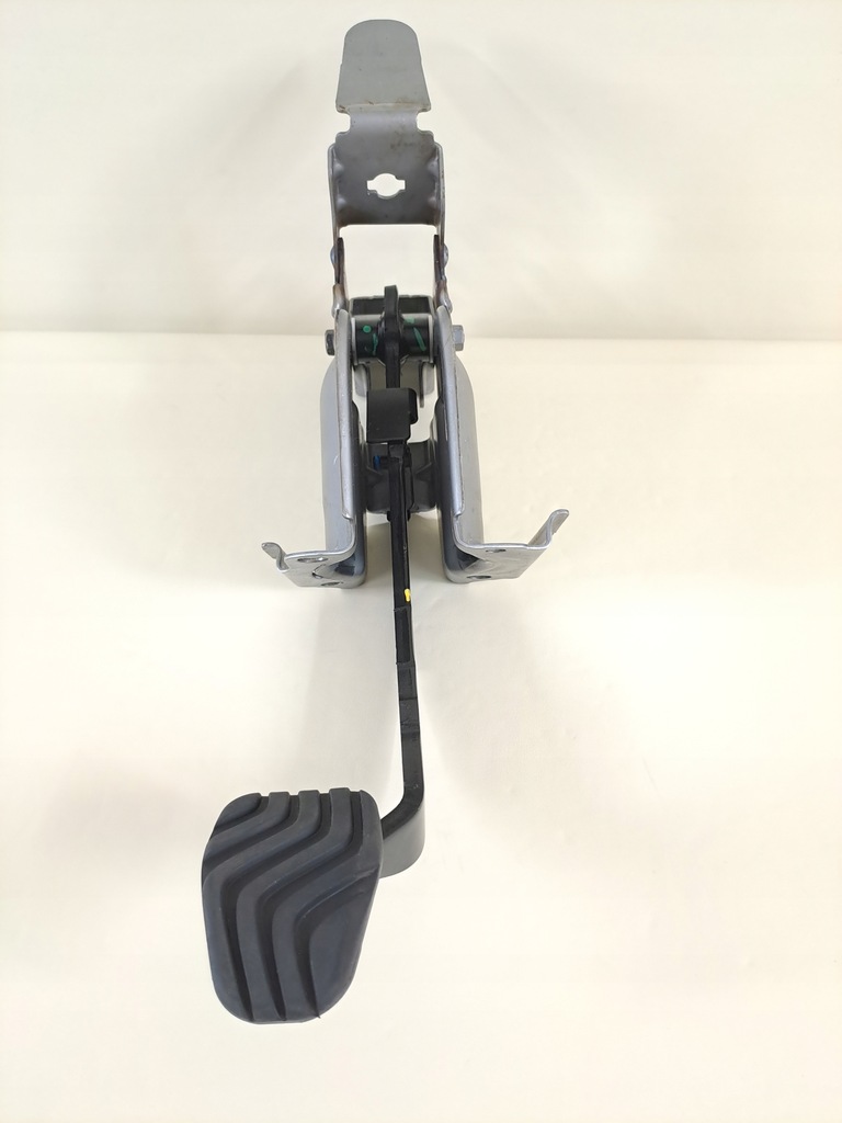 фото №1, Dacia sandero iii 3 stepway 21r педаль гальма