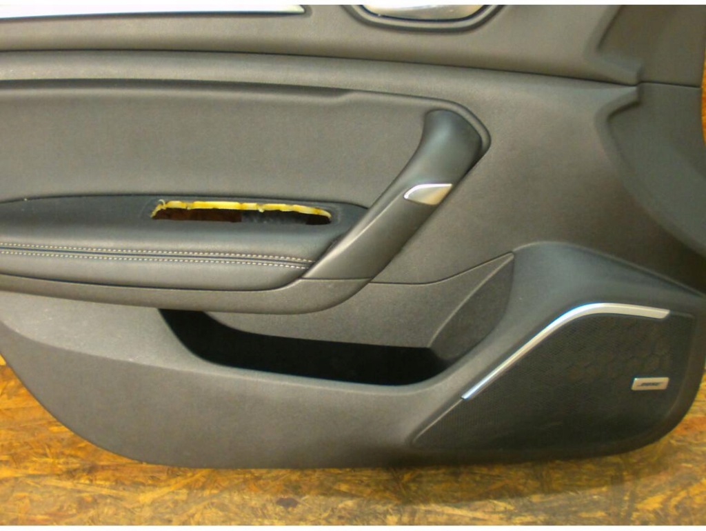 Обшивка обивка дверь левый перед передний bose renault megane iv 4 Цена