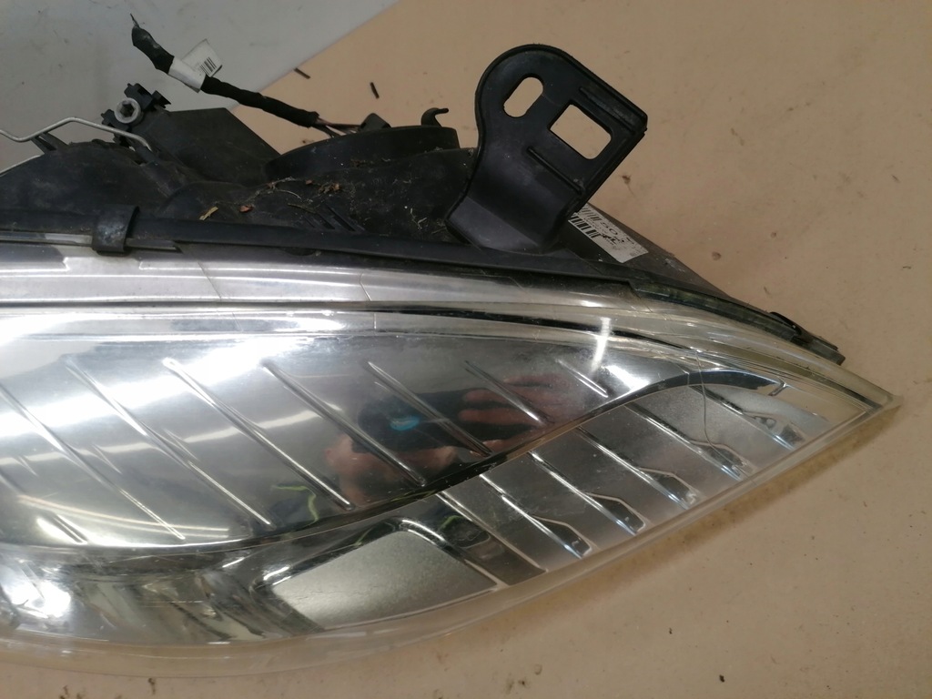 фото №8, Лампа перед правая renault megane iii cc cabrio uk