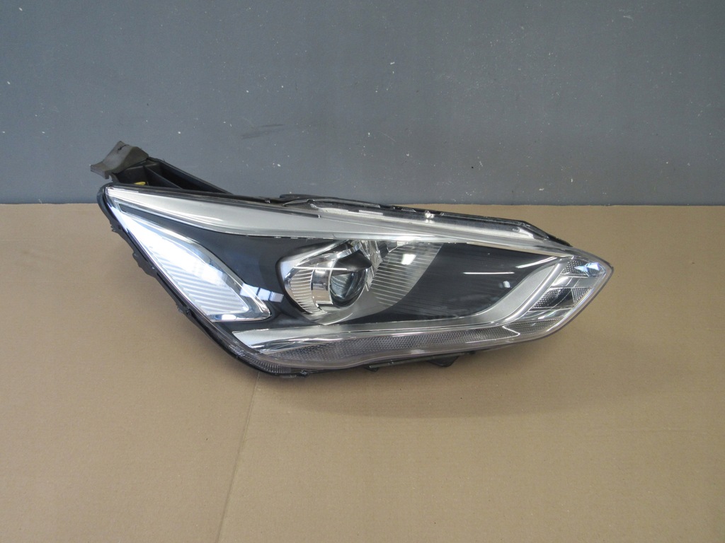 фото №1, Ford c-max mk2 lift 2014-2020 лампа права перед