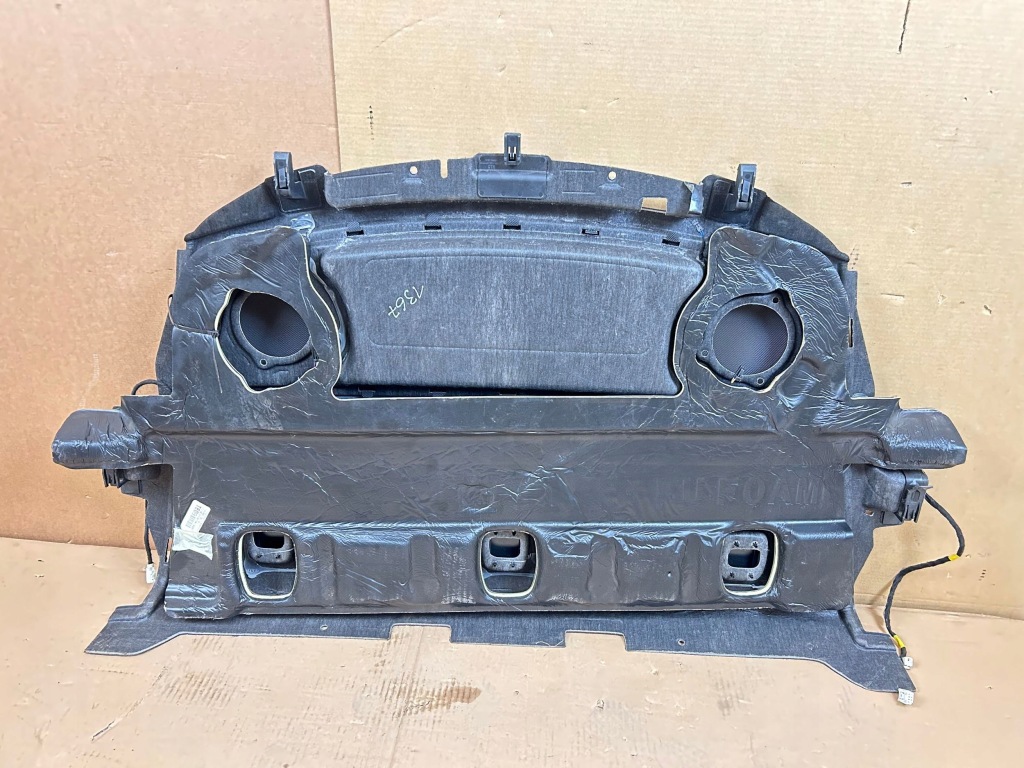 2019 tesla model 3 полиця багажника 109045200k Недорого