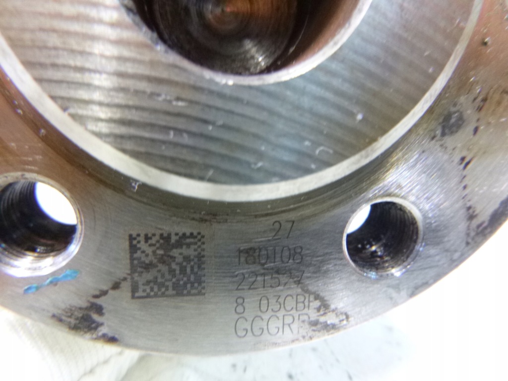 Купити Wał колінчастий vw volkswagen golf v 1.4 tsi caxa audi a3 8p