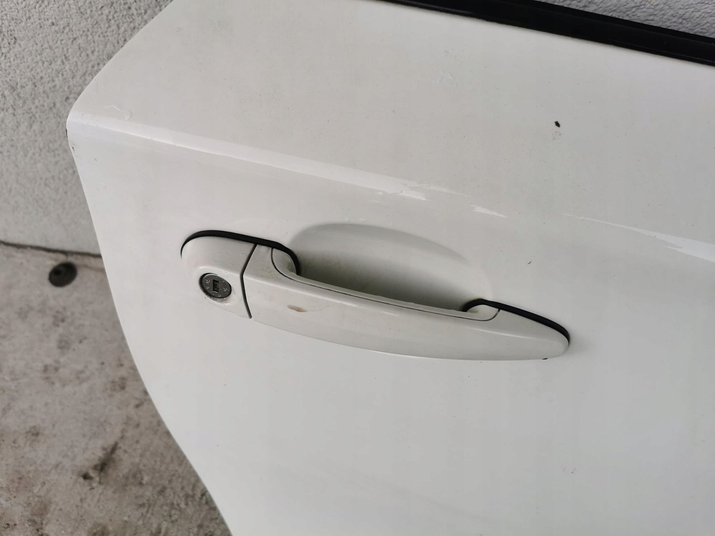 фото №9, Дверь правый перед bmw seria 1 e81 lci 07-11 300/